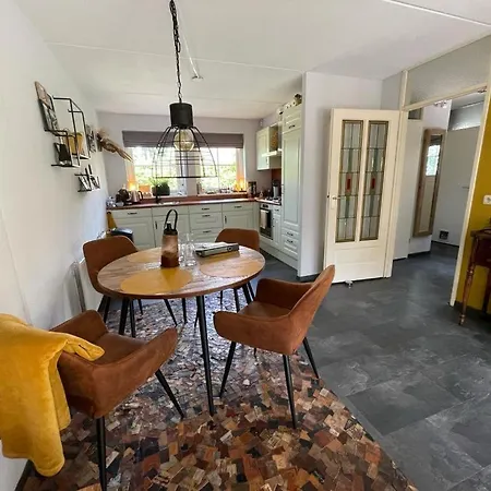 Hunting 104 Vakantiehuis *